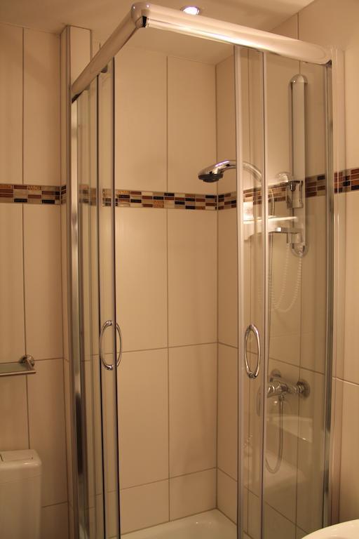 Wali'S Hotel Bielefeld Rom bilde